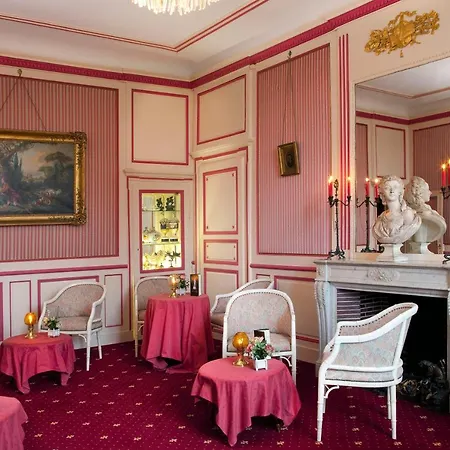 ホテル Chateau De Rigny 3*