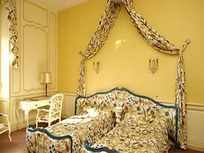 Chateau De Rigny ホテル グレー