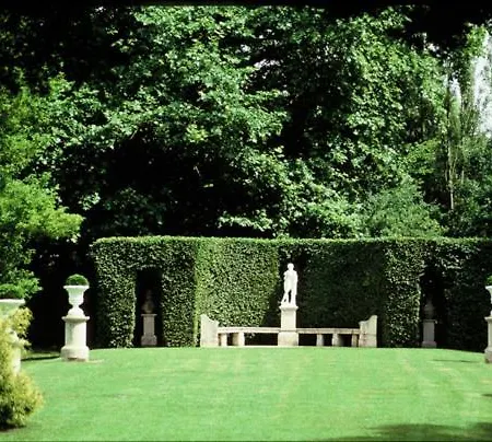 ホテル Chateau De Rigny グレー