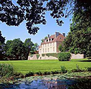 Chateau De Rigny 3* グレー